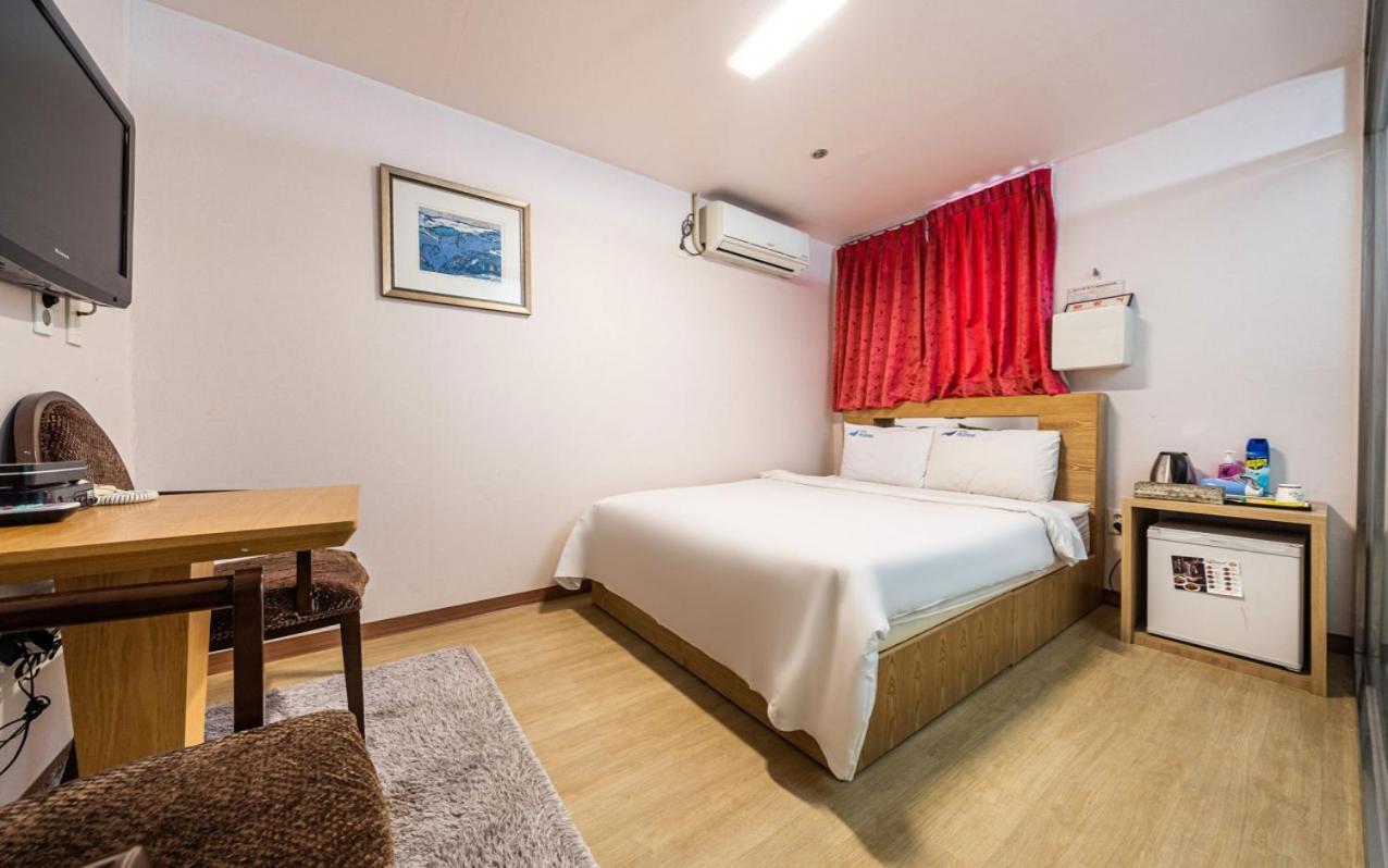 Incheon Airport Yegrina Hotel מראה חיצוני תמונה
