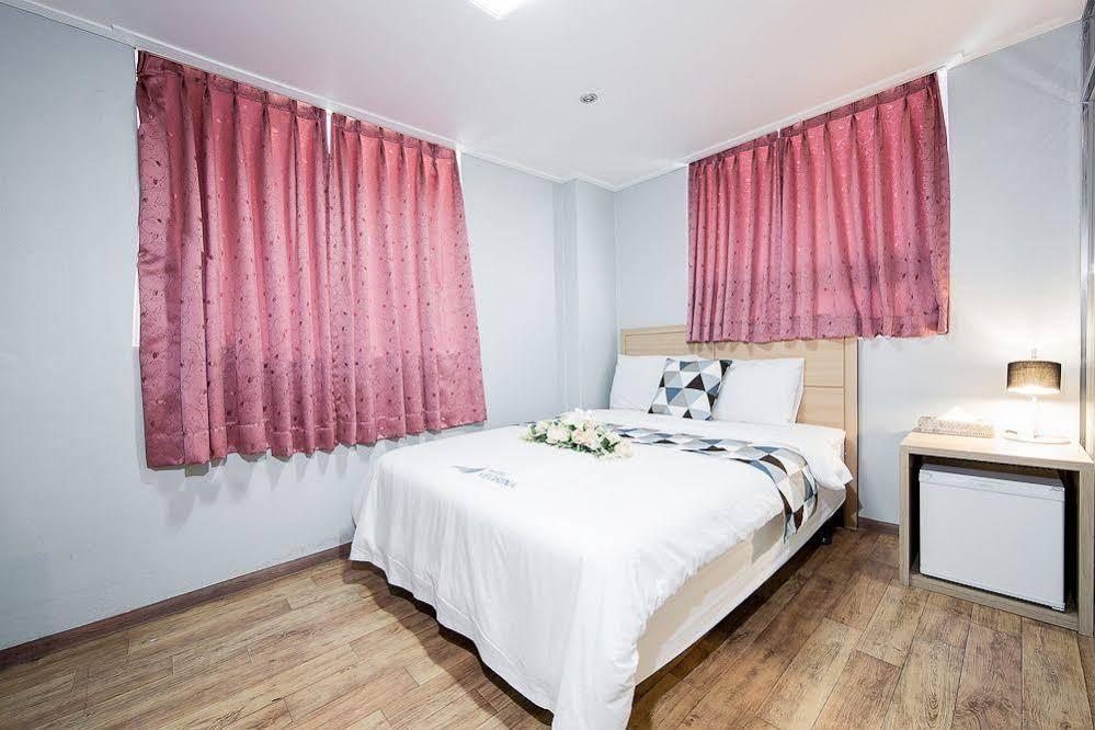 Incheon Airport Yegrina Hotel מראה חיצוני תמונה